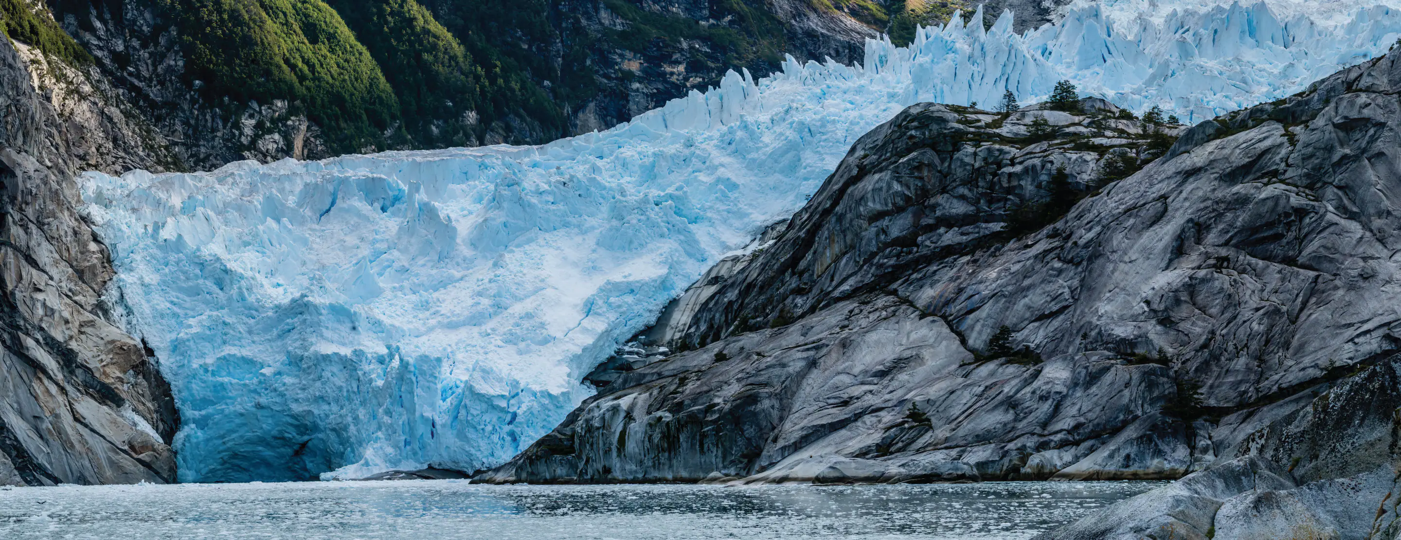 【荷美遊輪】南美四國．巴西嘉年華盛會24日（EK）_風景巡航（薩米恩托海峽 Sarmiento Channel）_第15天