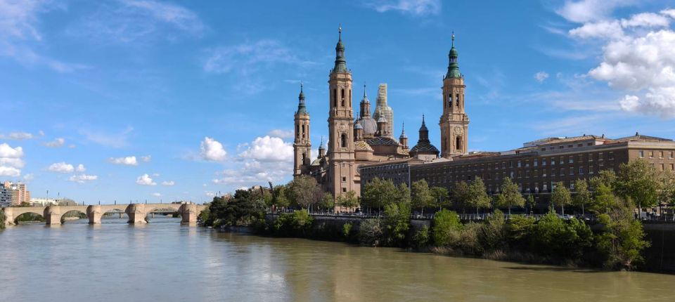 光影詩篇西班牙15日(探索高第建築與阿罕布拉宮的文化交響)_馬德里－320KM－薩拉戈薩_第11天